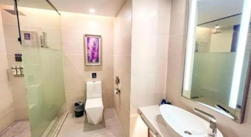 Lavande Hotel Huizhou Shiwan