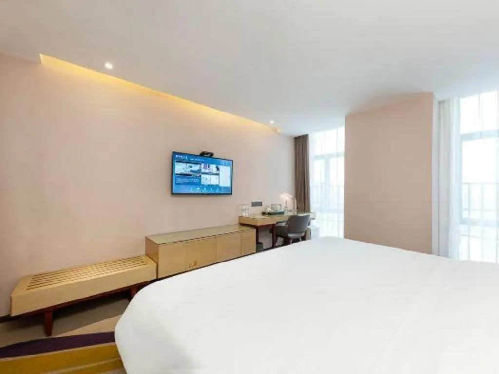 Bed in Lavande Hotel Huizhou Shiwan