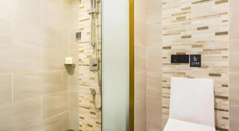 Lavande Hotel Zhongshan Shiqi Daxinxinduhui North Zhongshan Station