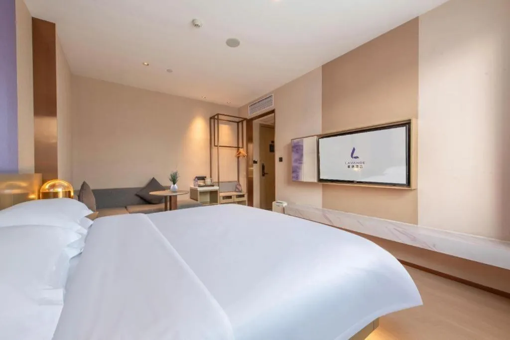 Bed in Lavande Hotel Zhongshan Shiqi Daxinxinduhui North Zhongshan Station
