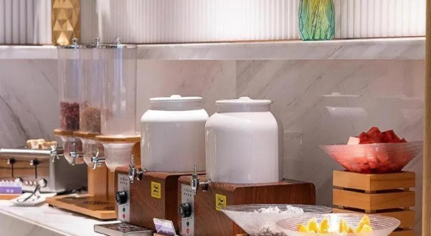 Lavande Hotel Zhongshan Shiqi Daxinxinduhui North Zhongshan Station