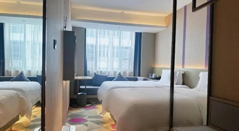 Bed in Lavande Hotel Zhongshan Shiqi Daxinxinduhui North Zhongshan Station