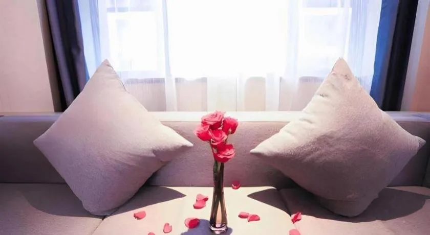 Lavande Hotel Zhongshan Shiqi Daxinxinduhui North Zhongshan Station