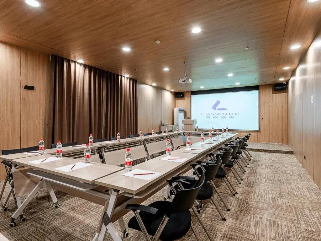 Lavande Hotel Zhongshan Shiqi Daxinxinduhui North Zhongshan Station Lavande Hotel Zhongshan Shiqi Daxinxinduhui North Zhongshan Station