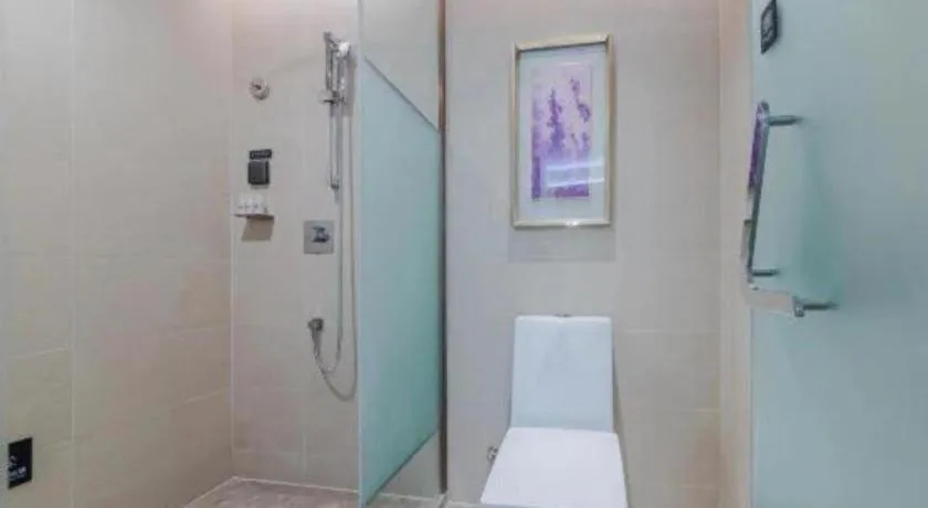 Lavande Hotel Shenzhen Bay Houhai Avenue