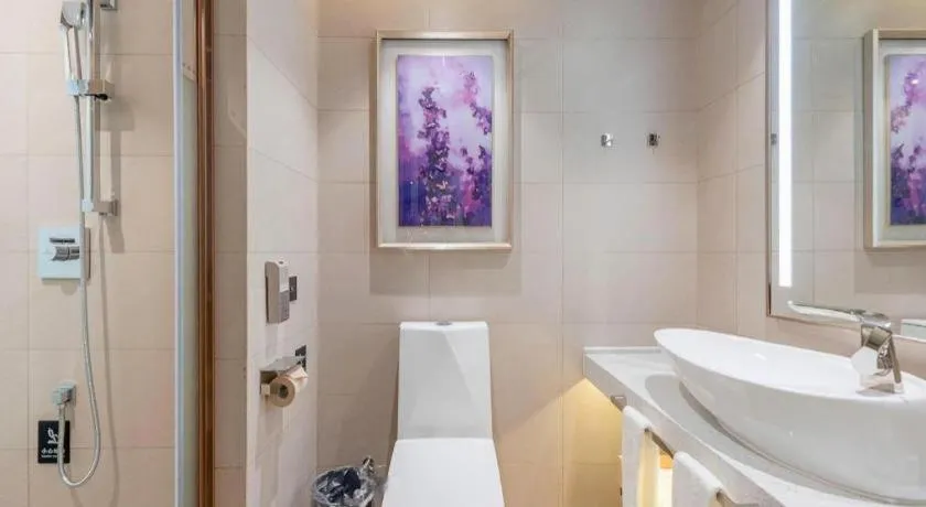 Lavande Hotel Shenzhen Bay Houhai Avenue