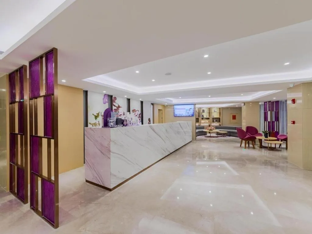 Lavande Hotel Shenzhen Bay Houhai Avenue