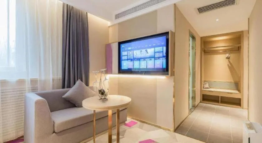 Lavande Hotel Beijing Industry University Metro Station