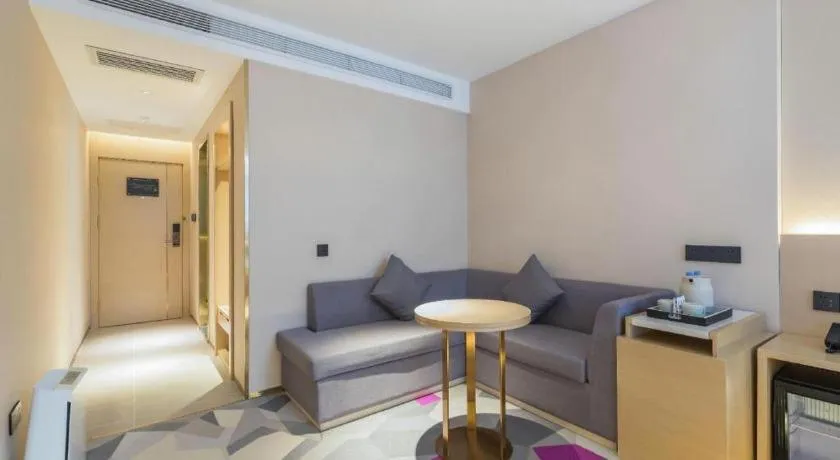 Lavande Hotel Beijing Industry University Metro Station