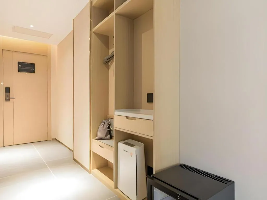 Lavande Hotel Beijing Industry University Metro Station