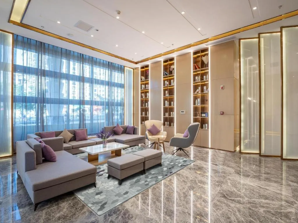 Lavande Hotel Anshan City Center