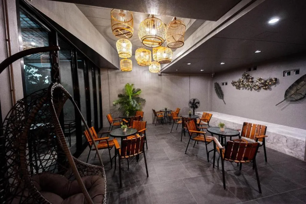 Kaoseng Rockhill Hotel