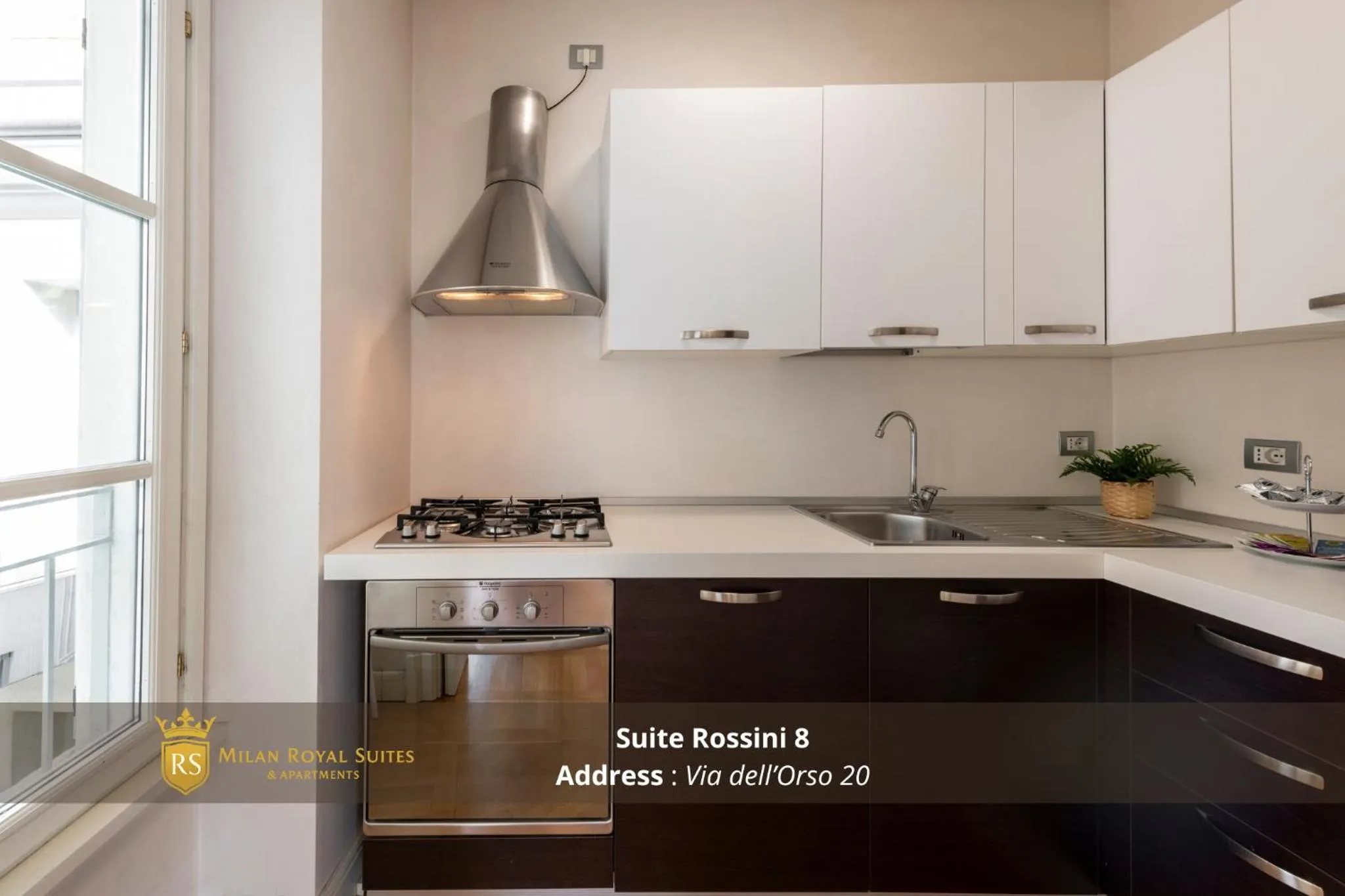 Kitchen or kitchenette in Milan Royal Suites - Centro Brera