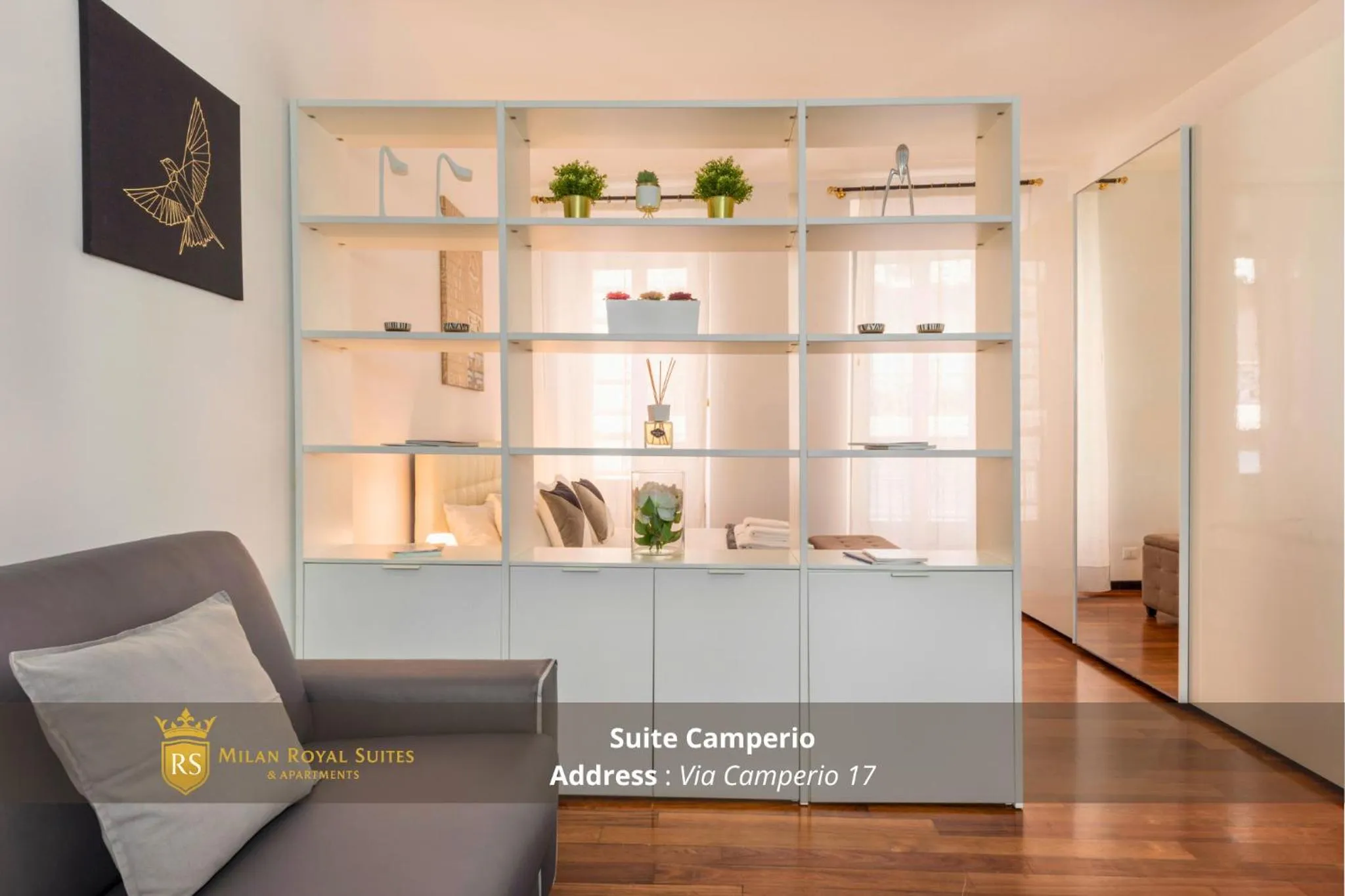 Communal lounge/ TV room in Milan Royal Suites - Centro Brera