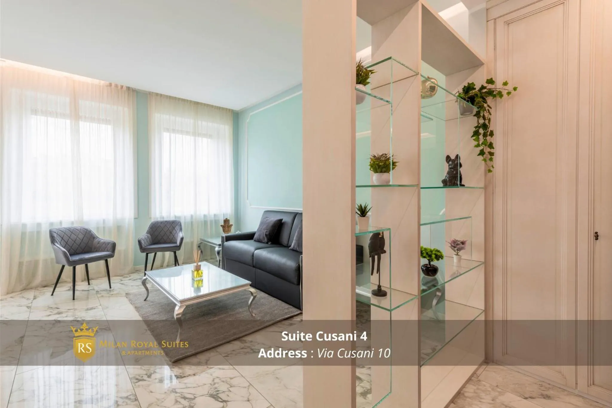 Communal lounge/ TV room in Milan Royal Suites - Centro Brera