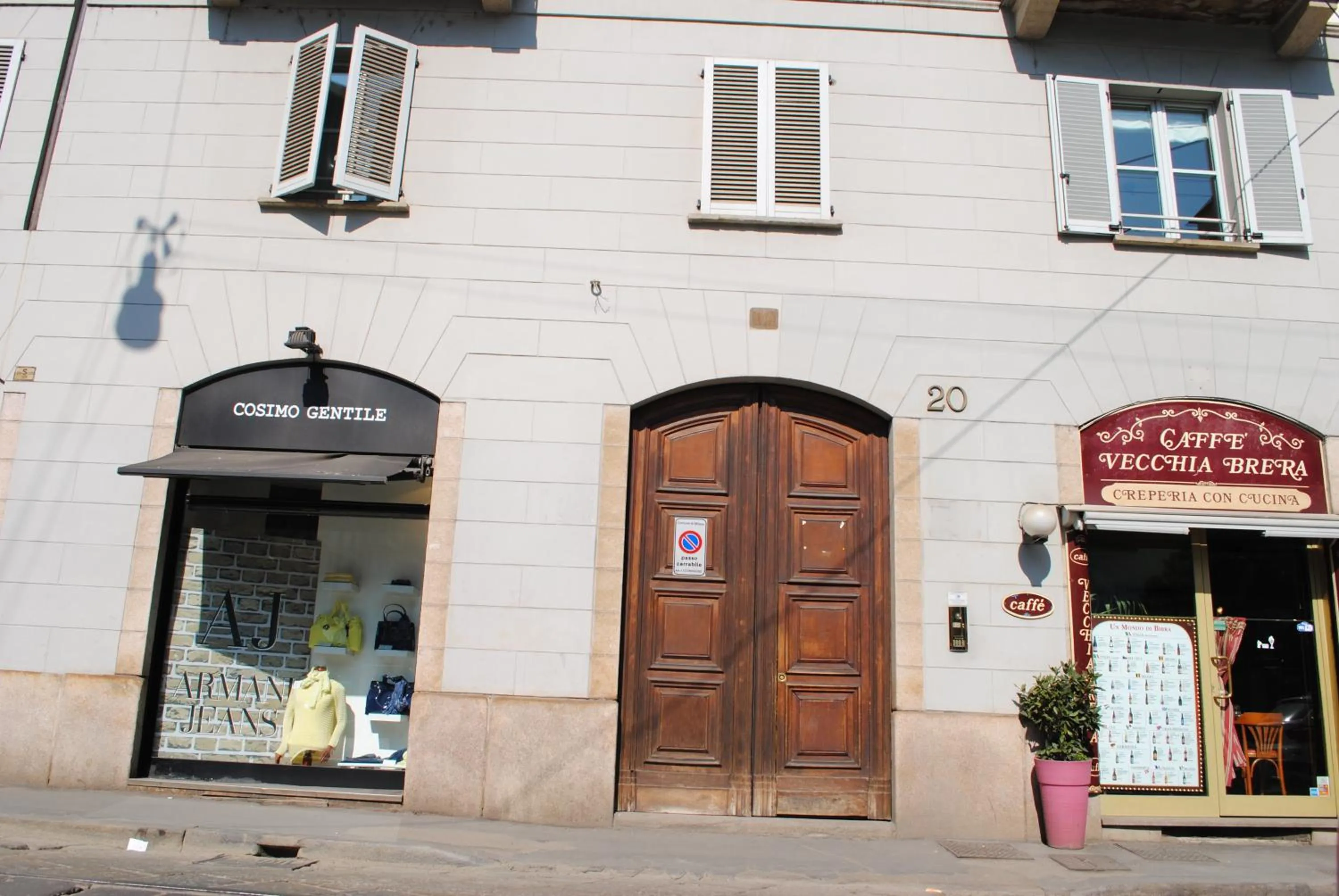 Facade/entrance in Milan Royal Suites - Centro Brera