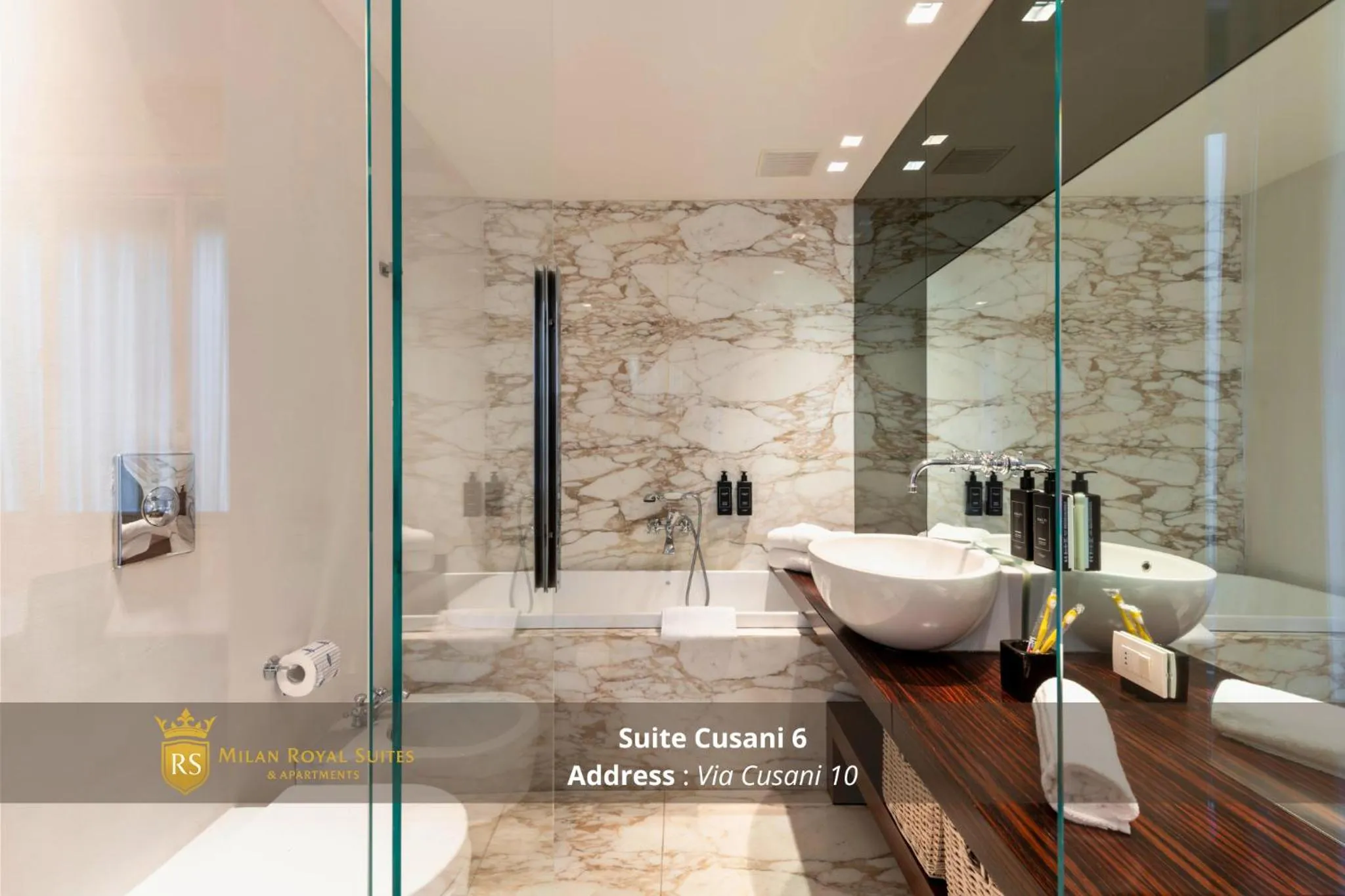 Bathroom in Milan Royal Suites - Centro Brera