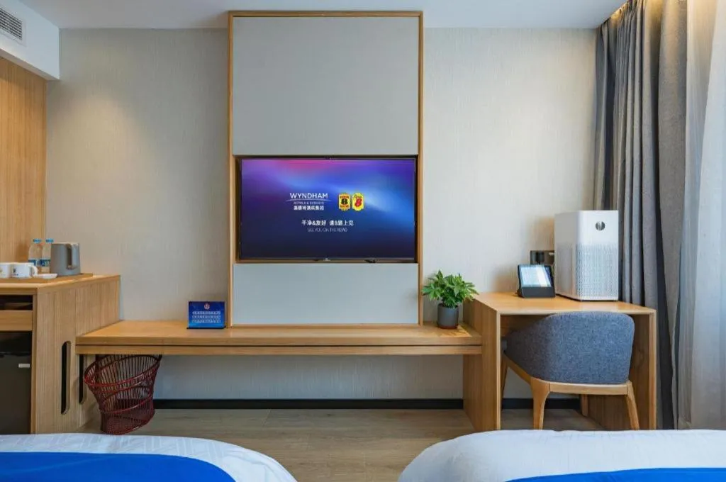 Bed in Super 8 Hotel Premier Beijing Changping Science & Technology Park