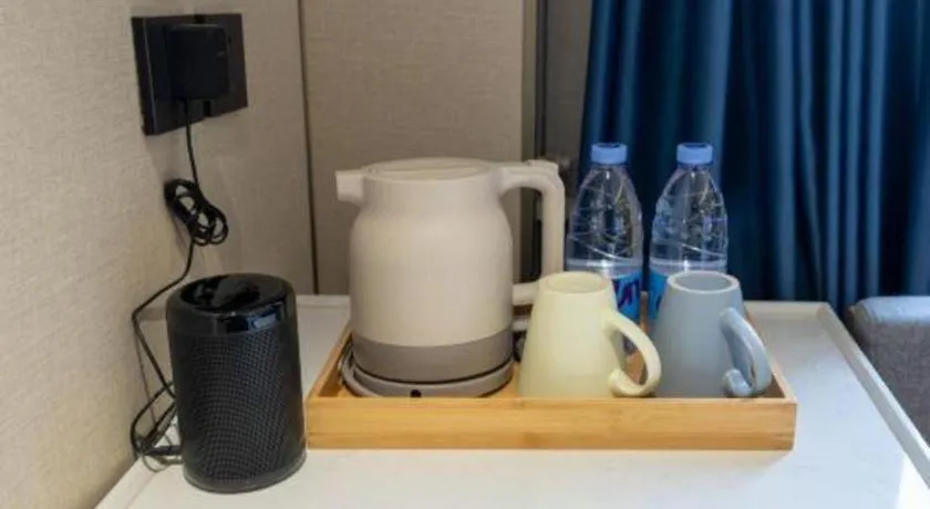 Super 8 Hotel Beijing South Railway Station Majiabao Metro Station