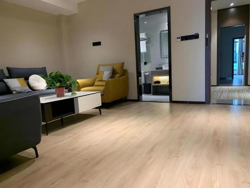 Green Tree Inn Express Chizhou Gymnasium