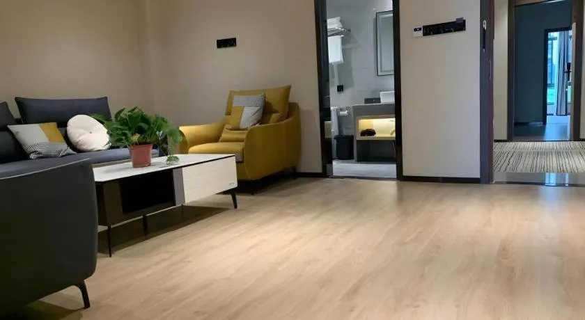 Green Tree Inn Express Chizhou Gymnasium