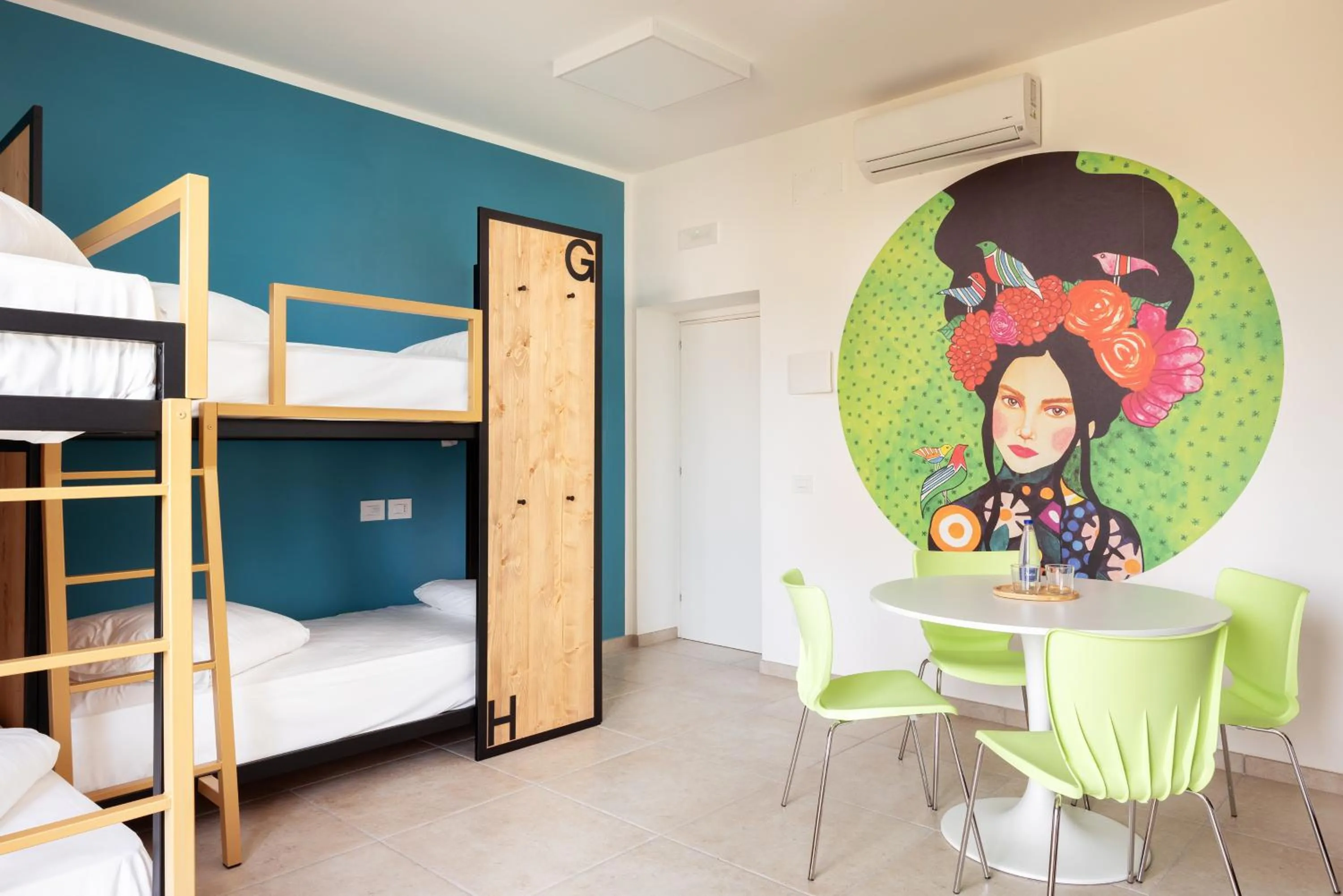 Photo of the whole room, Bed in Ostello della Gioventù Brindisi