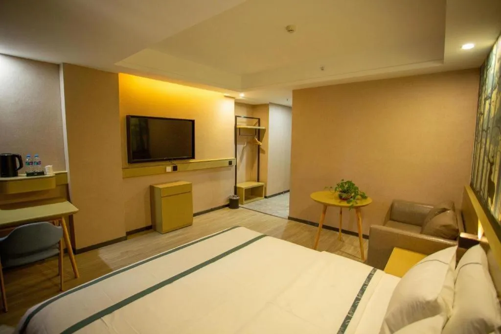 Bed in City Comfort Inn Xining Limeng Commercial Pedestrian Street
