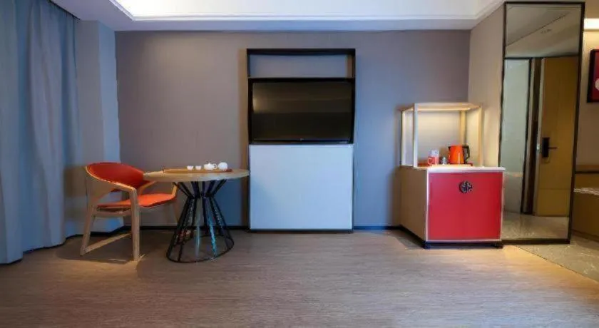 Echeng Hotel Hezhou Shizheng Square