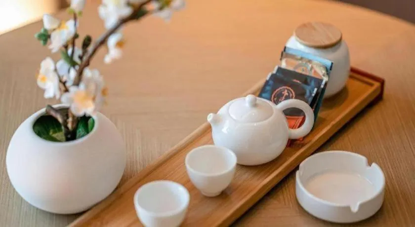 Echeng Hotel Hezhou Shizheng Square