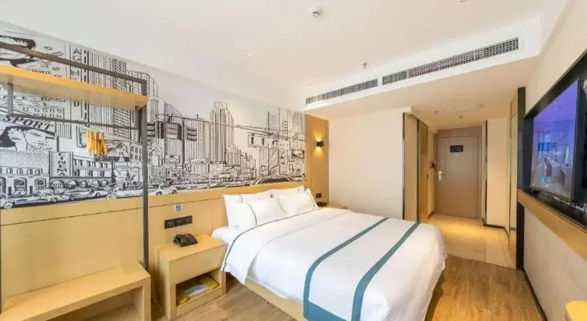 Bed in City Comfort Inn Shannan Passenger Terminal Bed in City Comfort Inn Shannan Passenger Terminal