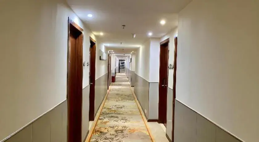 JTOUR Inn Maoming High-Speed Railway Station JTOUR Inn Maoming High-Speed Railway Station