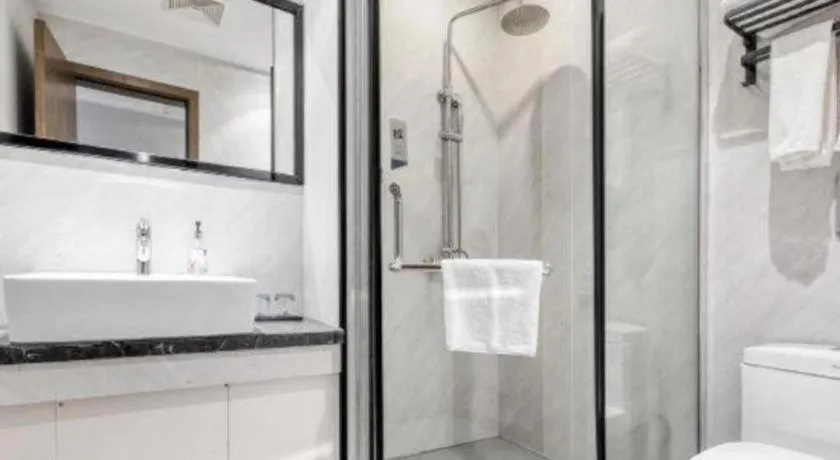 Borrman Hotel Chongqing Hechuan High-speed Railway Station District Government