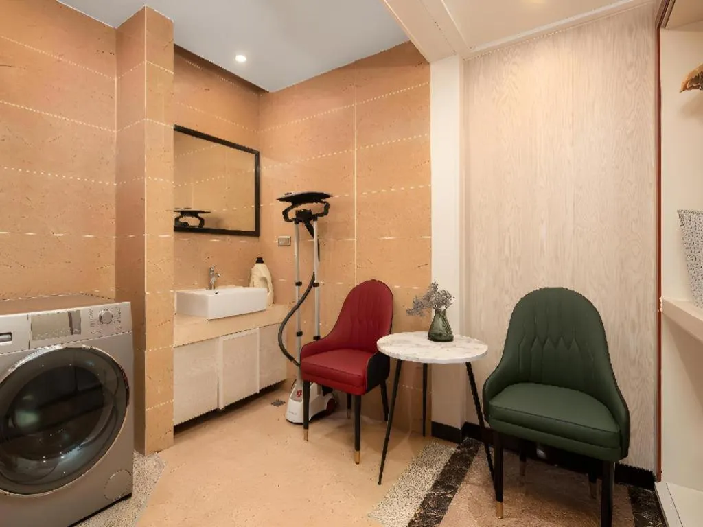 Borrman Hotel Chongqing Hechuan High-speed Railway Station District Government