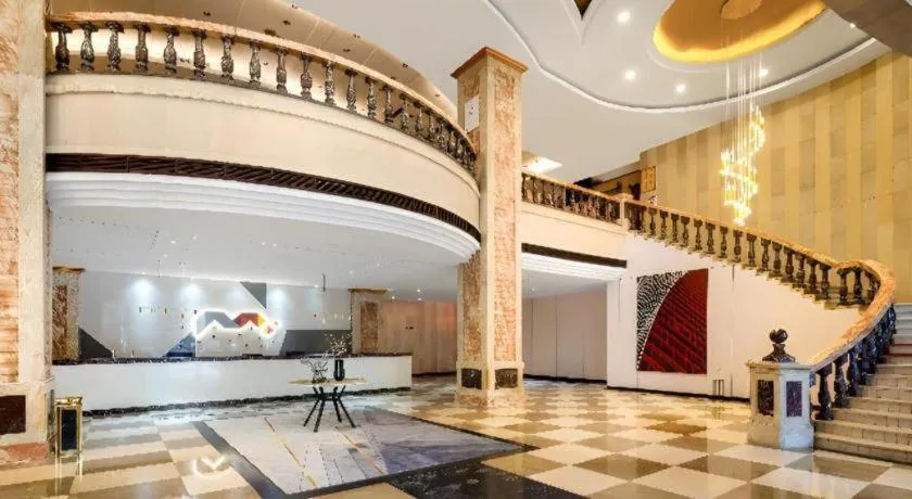 Borrman Hotel Chongqing Hechuan High-speed Railway Station District Government