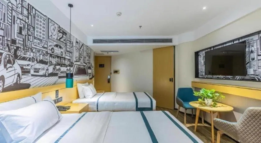 Bed in City Comfort Inn Handan New Century Plaza