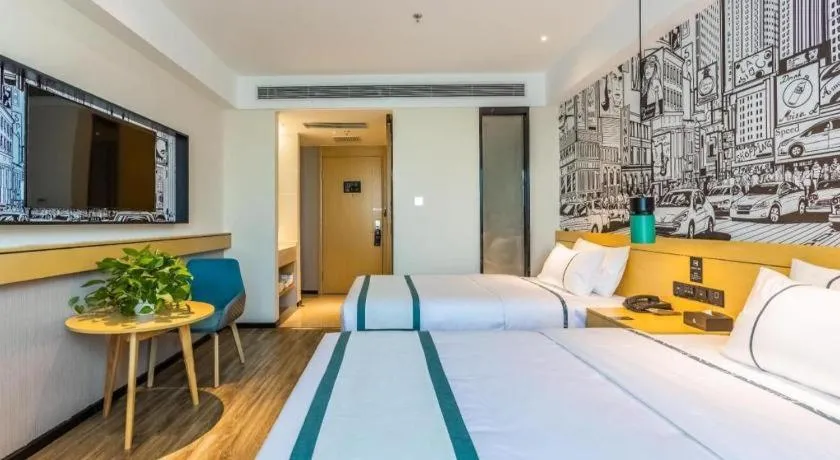 Bed in City Comfort Inn Handan New Century Plaza