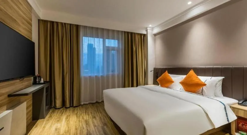 Bed in City Comfort Inn Handan New Century Plaza
