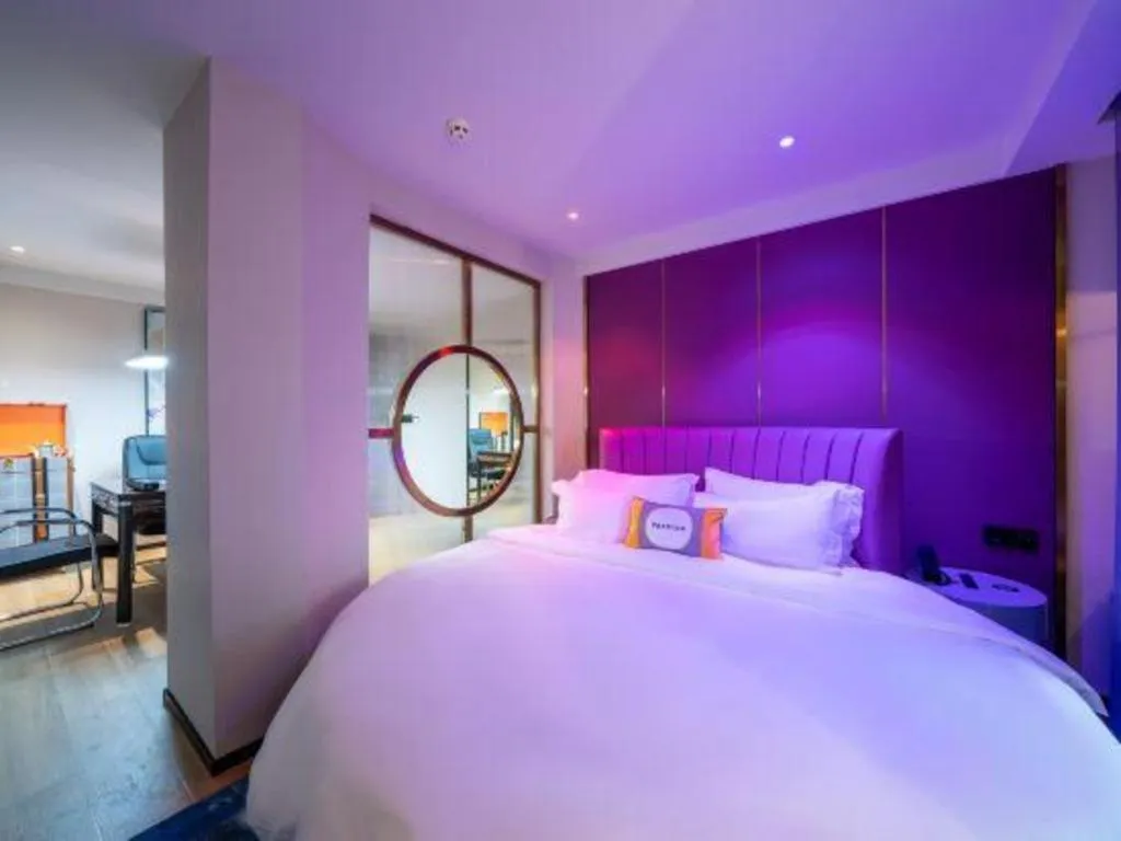 Bed in Premier City Comfort Hotel Suizhou Wuyue Plaza