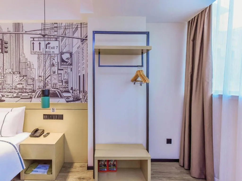 Bed in City Comfort Inn Chongqing Fuling North Station Taiyi Avenue