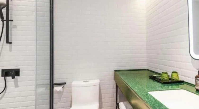 Premier City Comfort Hotel Wuhan Hankou Railway Station Changgang Road Metro Station