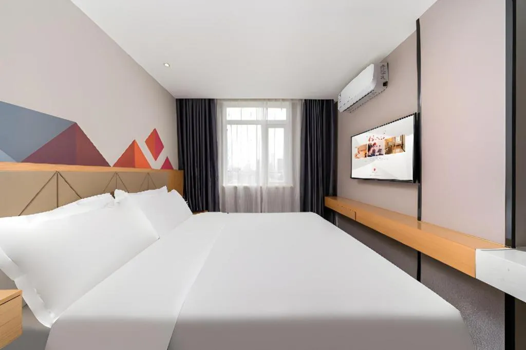 Bed in Borrman Hotel Guangzhou Shisanhang Ximenkou Metro Station