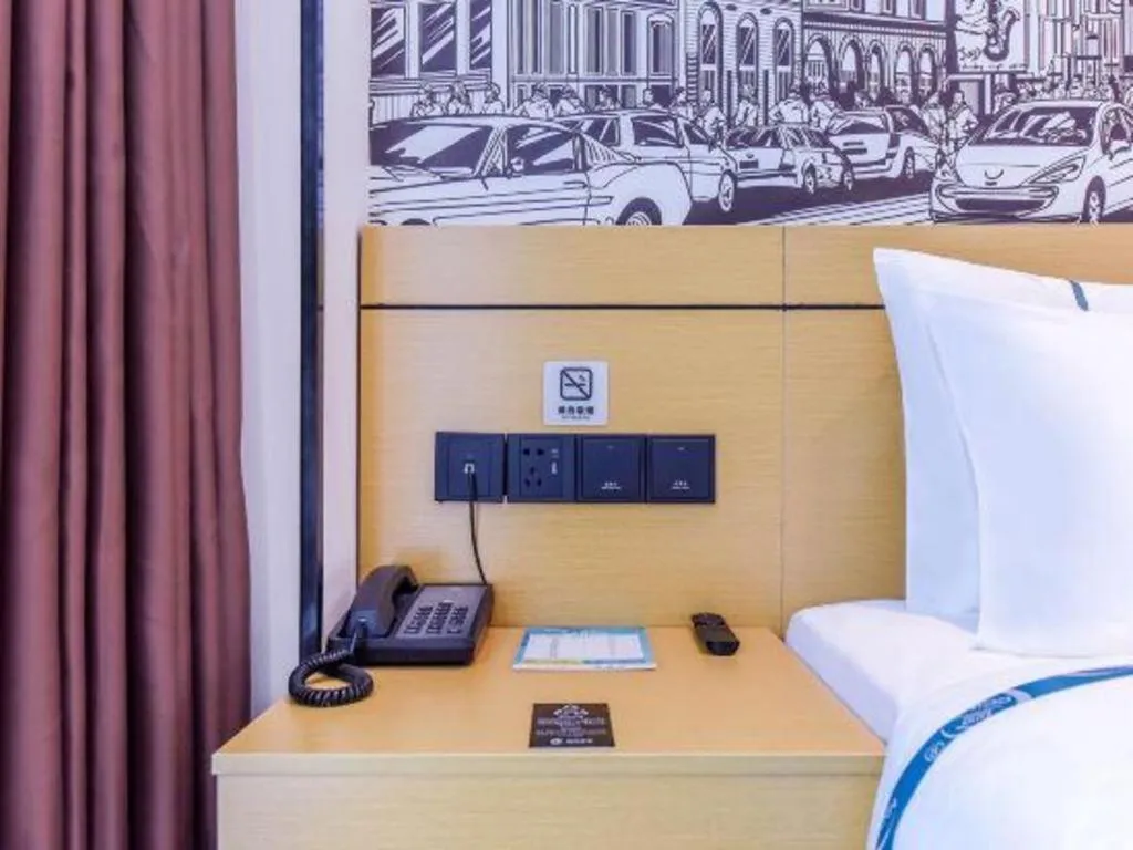 Bed in City Comfort Inn Chongqing Yongchuan Xuefu Avenue Wanda