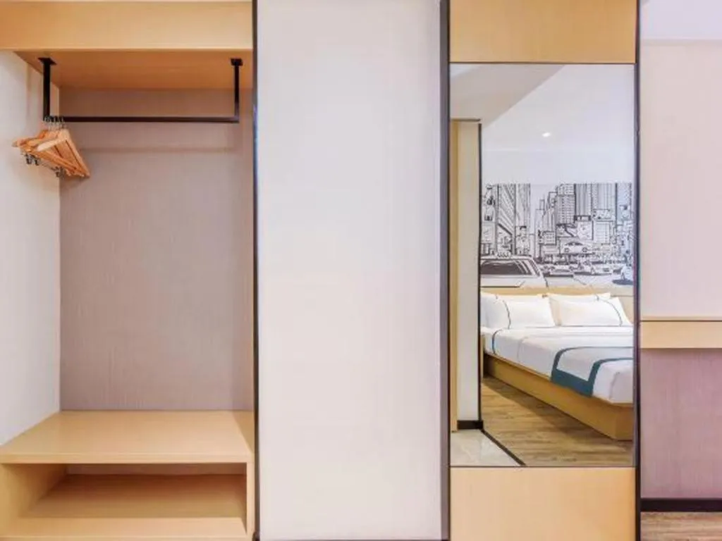 Bed in City Comfort Inn Chongqing Yongchuan Xuefu Avenue Wanda