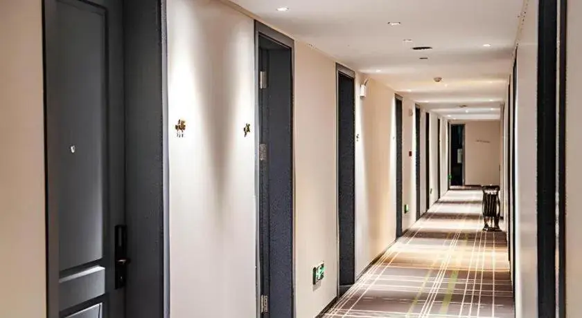City Comfort Premier Hotel Liuzhou Wuxing Pedestrian Street Jinggu Building City Comfort Premier Hotel Liuzhou Wuxing Pedestrian Street Jinggu Building