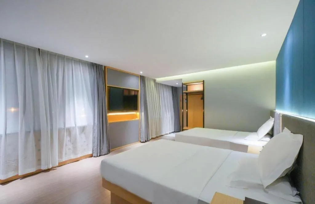 Bed in Green Tree Inn Urumqi San'gong Metro Station Exit