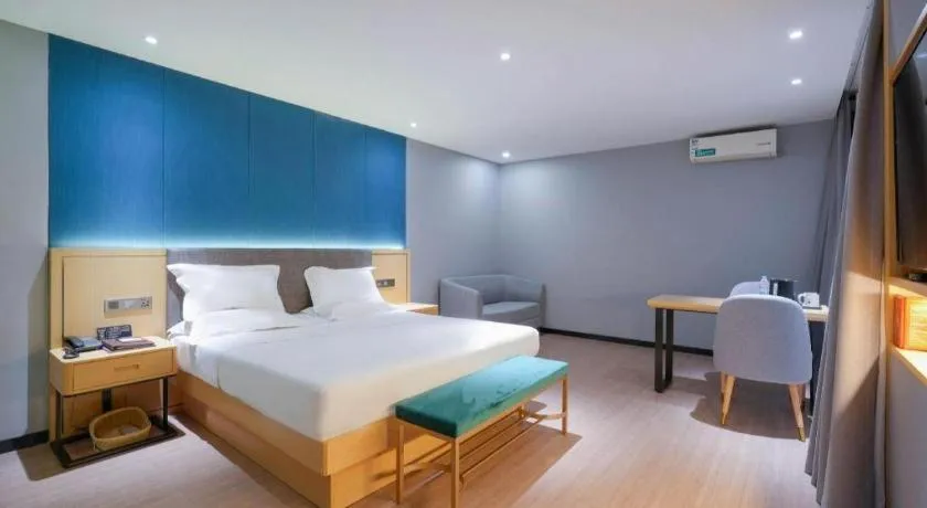 Bed in Green Tree Inn Urumqi San'gong Metro Station Exit