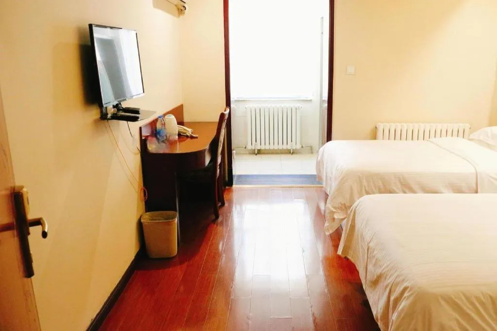 Bed in Green Tree Inn Urumqi San'gong Metro Station Exit