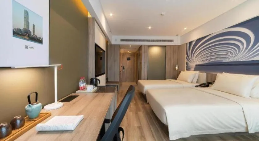 Bed in Atour Hotel Changsha Wuyi Square Wanbao Avenue