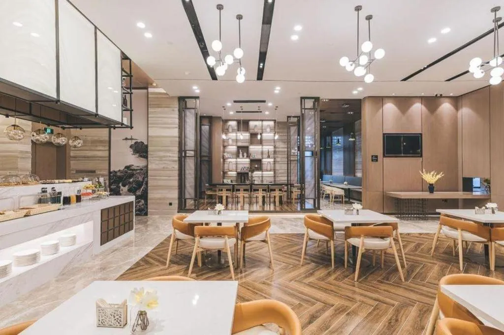 Atour Hotel Wenzhou Yueqing Nanhong Plaza