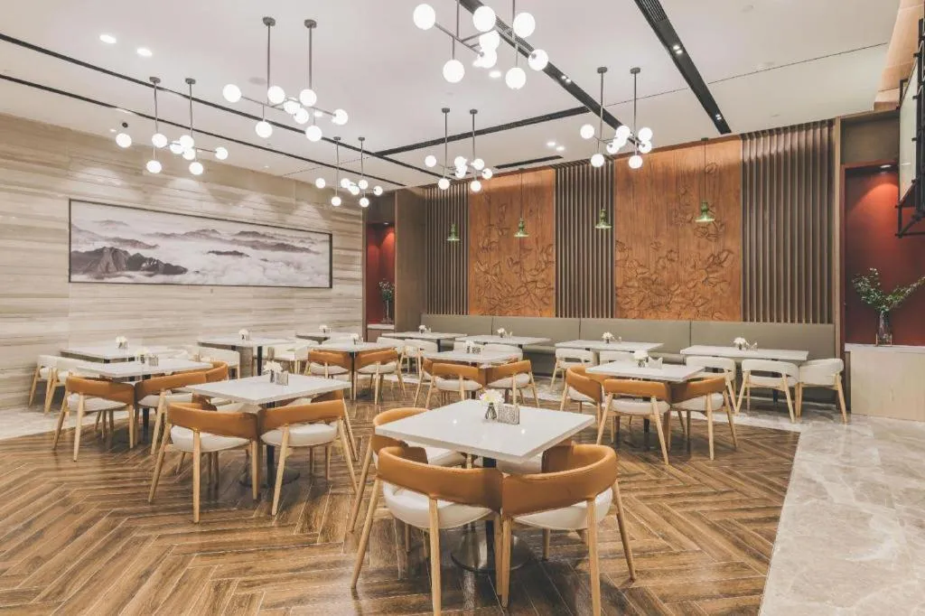 Atour Hotel Wenzhou Yueqing Nanhong Plaza